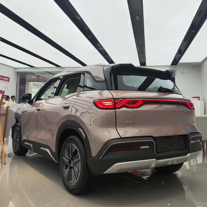 Elektroauto 2025 BYD Yuan Up Elektroauto mit 401 km Reichweite Voll elektrisch 4